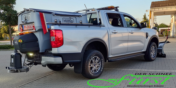HILLTIP hopperspreader IceStriker 550 with 630 Liter Volume in Grey