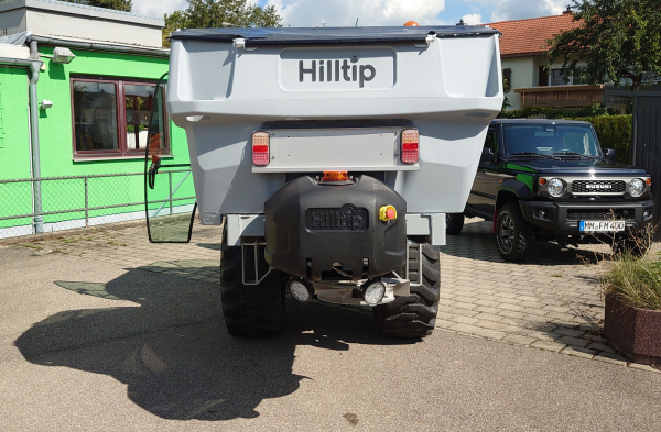 HILLTIP hopperspreader IceStriker 600 TR with 3 point hitch