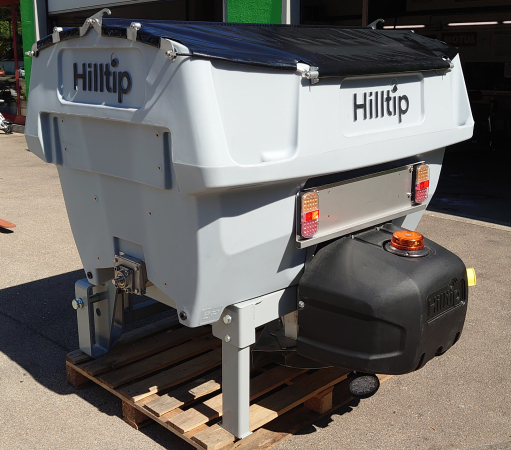 HILLTIP hopperspreader IceStriker 600 TR with 3 point hitch
