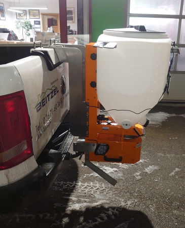 PickUp tailgate and tow mount for LEHNER POLARO tailgatespreader made of stainless steel VW Amarok installation